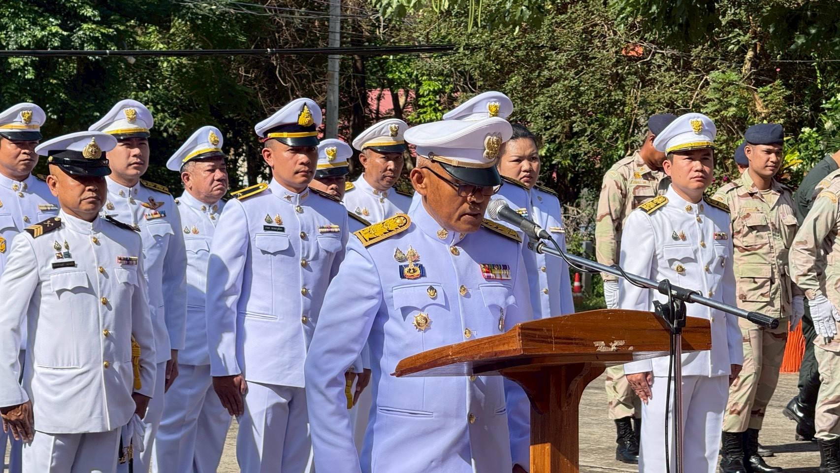 พช.เกาะกูด ร่วมพิธีวันปิยมหาราช น้อมรำลึกเนื่องในวันคล้ายวันสวรรคตพระบาทสมเด็จพระจุลจอมเกล้าเจ้าอยู่หัว รัชกาลที่ 5