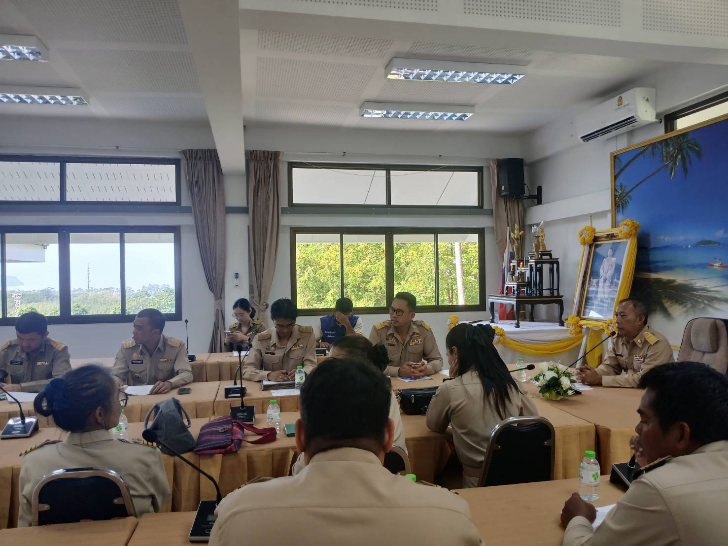 สำนักงานพัฒนาชุมชนอำเภอเกาะกูด ร่วมประชุม หัวหน้าส่วนราชการกำนัน ผู้ใหญ่บ้าน ผู้บริหารปกครองส่วนท้องถิ่น ฯลฯ ประจำเดือนตุลาคมครั้งที่ 10 พ.ศ.2569